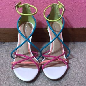 Gianni Bini white heeled sandals size 7.5